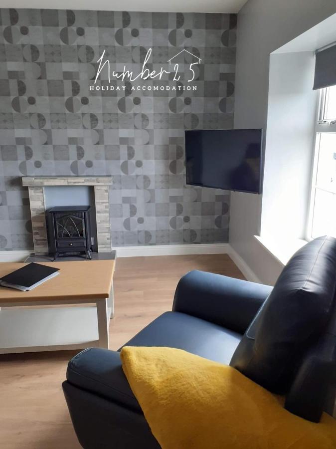 Number 25 Self Catering Apartments Ederney Ardess Exteriör bild